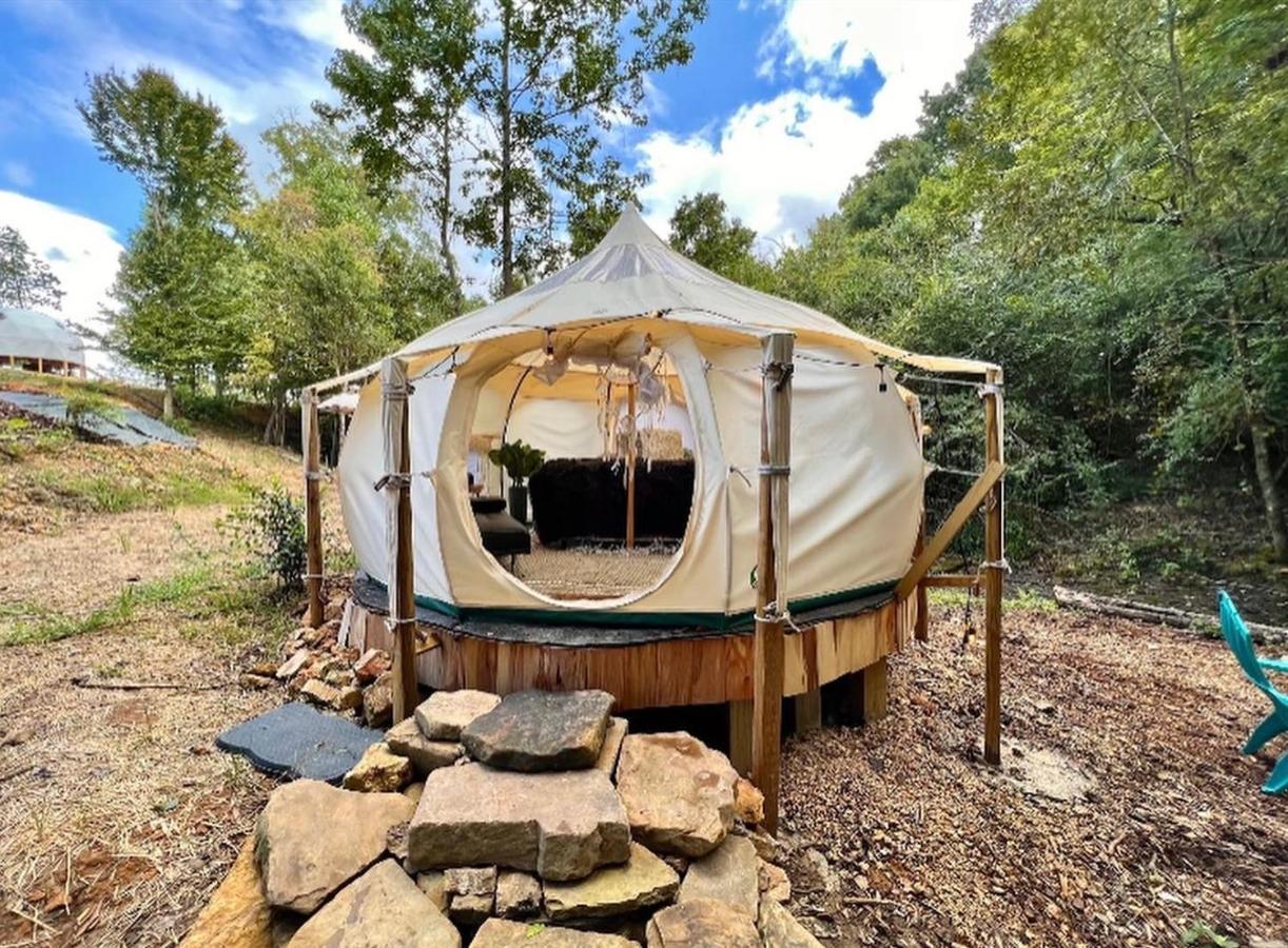 The Aries-A Stargazing, Luxury Glamping Tent Rogersville Екстериор снимка